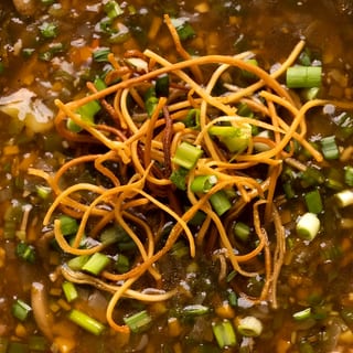 Chicken Manchow Soup + Noodles (16oz)