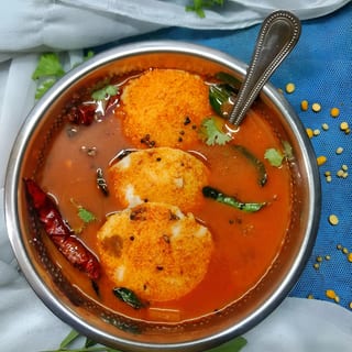 Sambar Idli ( 3 pcs)